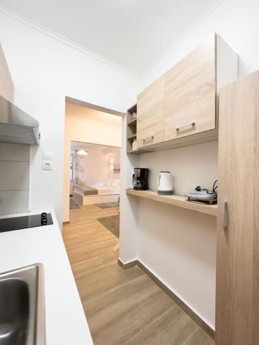 Apartament Petite Retreat In Kolonaki, Athens /Netflix Zewnętrze zdjęcie