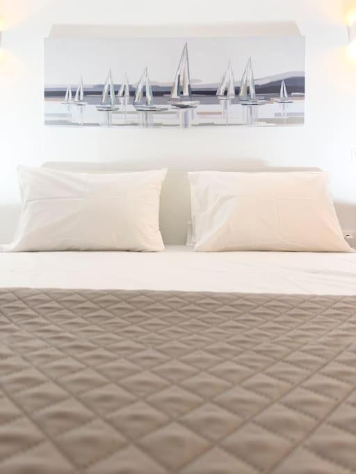 Apartament Petite Retreat In Kolonaki, Athens /Netflix Zewnętrze zdjęcie